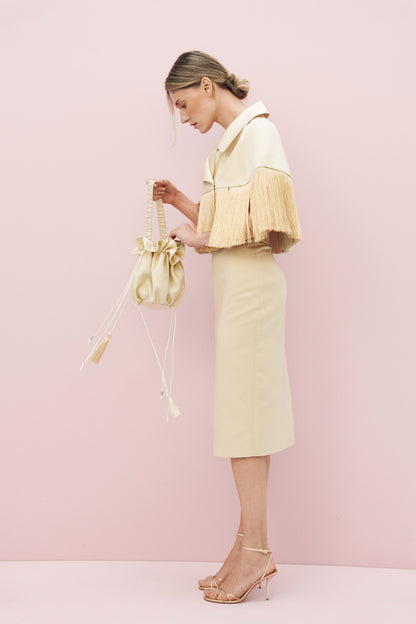 Fringed cape