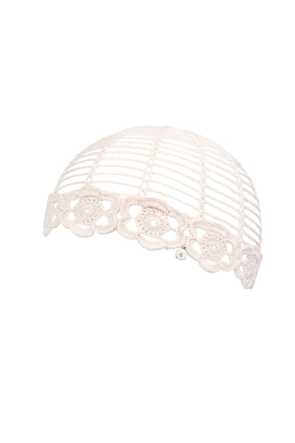 Hat with flowers