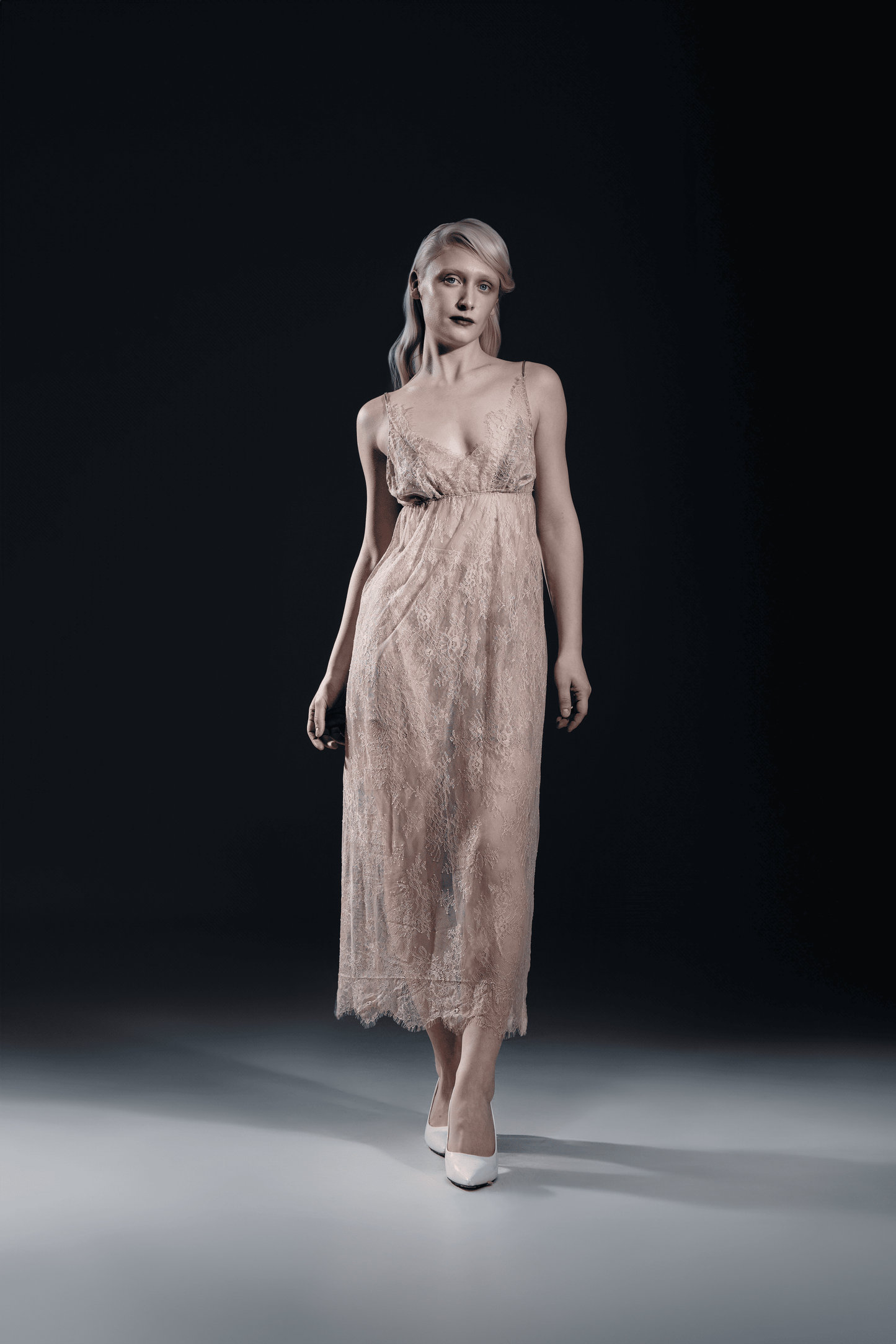 Lace midi dress