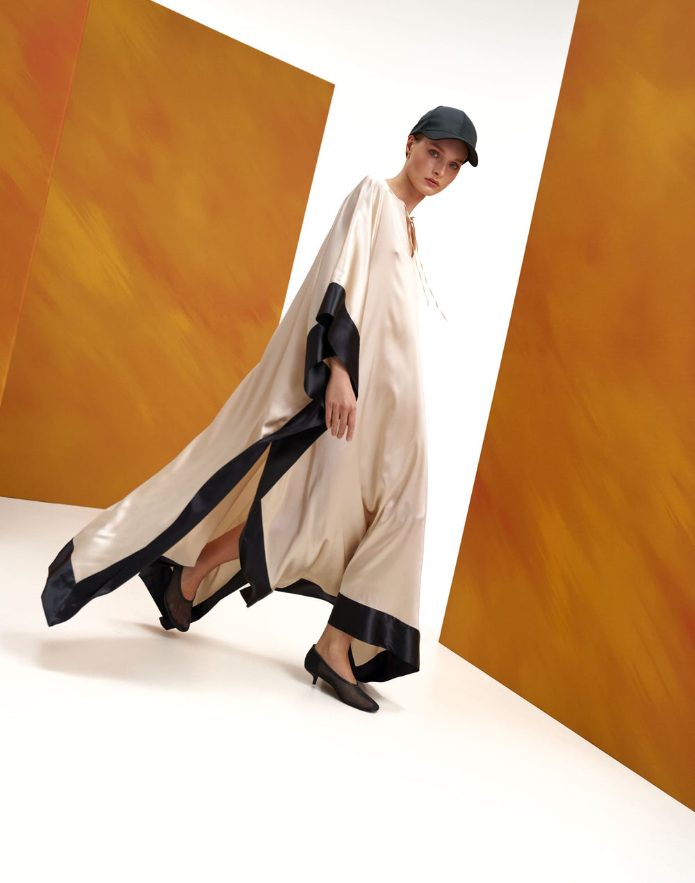 Шовкова сукня-туніка